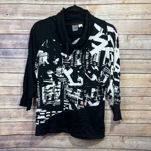 Art Simply By Dolcezza Size Small Black White Artsy Pullover